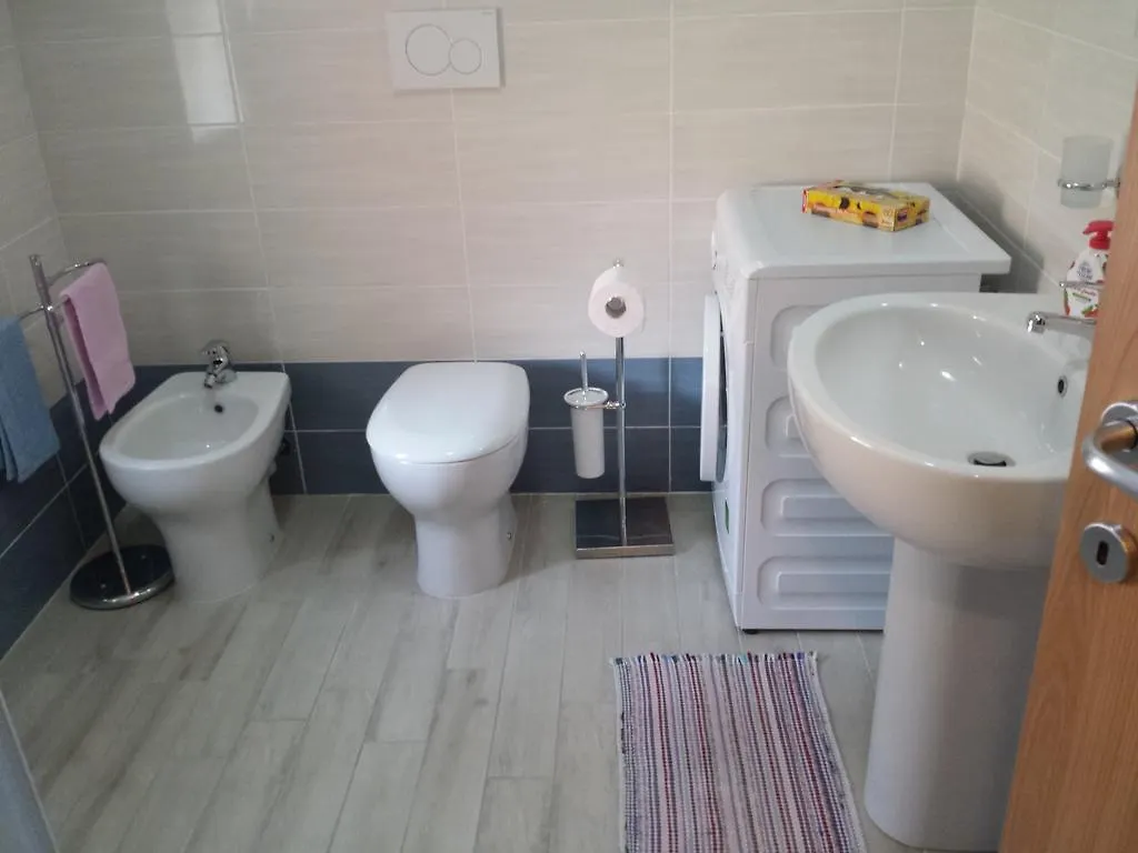Casa Di Giulia Hotel San Lorenzo al Mare 0*,  Italia
