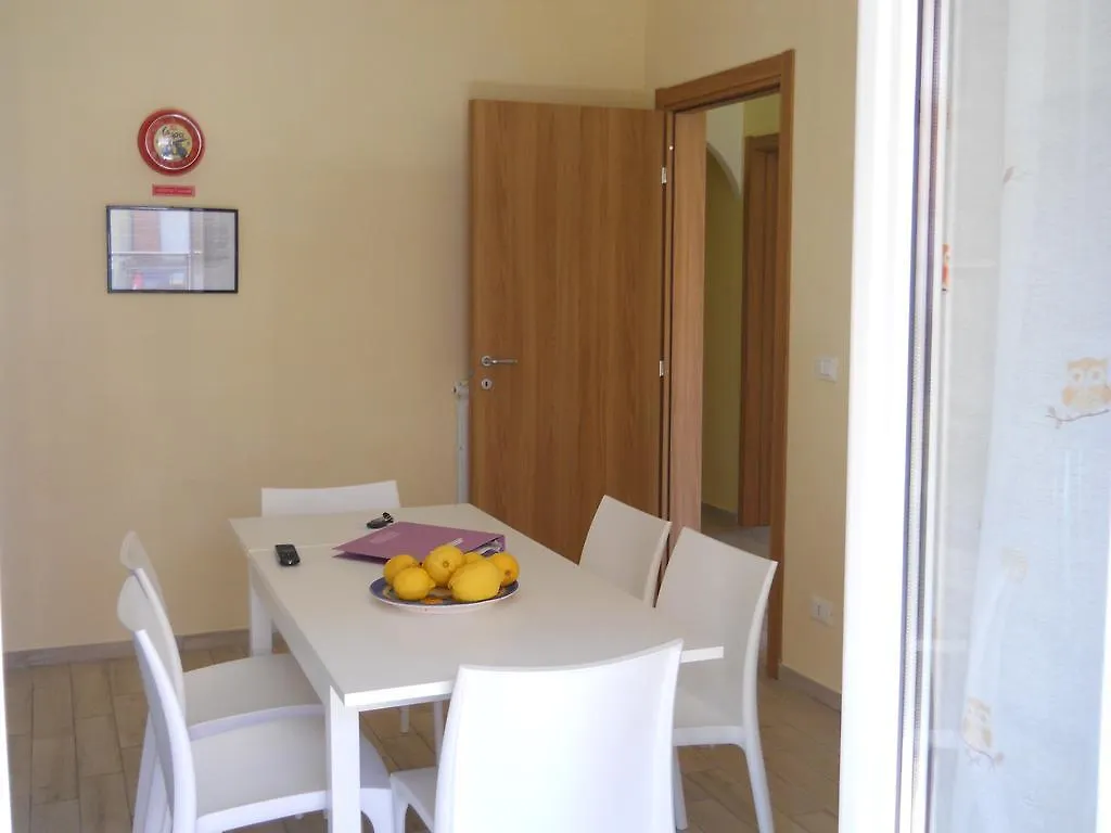 Casa Di Giulia Hotel San Lorenzo al Mare 0*,